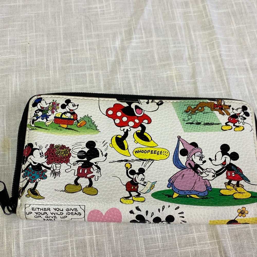 Mickey and Minnie Mouse Cartoon Wallet